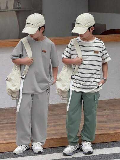 SHEIN 4pcs/Set Tween Boy Striped Design Casual Round Neck Short Sleeve T-Shirt And Pants Set, Suitable For Commuting, School, Everyday, Sports, Spring/Summer