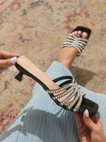 CUCCOO TILAWA 女士时尚迷人金属水钻装饰方头黑色拖鞋 - 黑色 - 查看 2