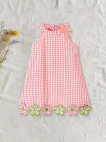 SHEIN Baby Girl Cute Pink Bow Plaid Strap Dress With 6 Flower Decor,Sleeveless White And Pink Outfit,Sweet & Fresh,Suitable For Summer,Party And Daily Wear - Pink - View 1