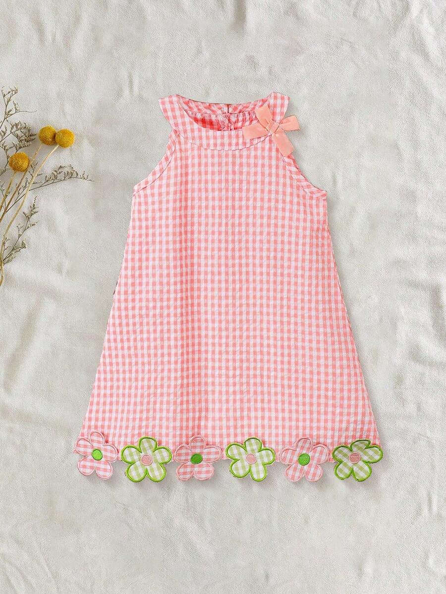 SHEIN Baby Girl Cute Pink Bow Plaid Strap Dress With 6 Flower Decor,Sleeveless White And Pink Outfit,Sweet & Fresh,Suitable For Summer,Party And Daily Wear - Pink - View 1