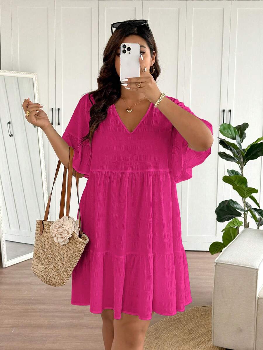 SHEIN Frenchy Plus Size Casual Vacation Textured Plaid V-Neck Loose Babydoll A-Line Dress,Summer Dresses For Women,Dresses Casual