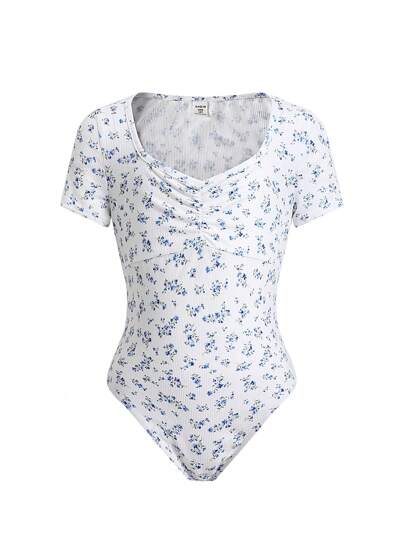 SHEIN Girlism Bộ đồ liền thân in hoa cổ vuông tay ngắn đơn giản cho bé gái tuổi mới lớn
