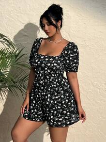 SHEIN EZwear Mono holgado con estampado floral menudo para tallas grandes, ideal para vacaciones de primavera/verano