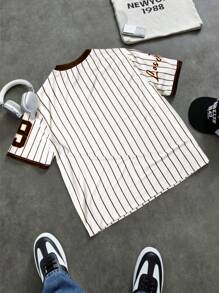 Manfinity Sporsity Men's Contrast Vertical Stripe & Numeral Graphic Plus Size Casual Short Sleeve T-Shirt