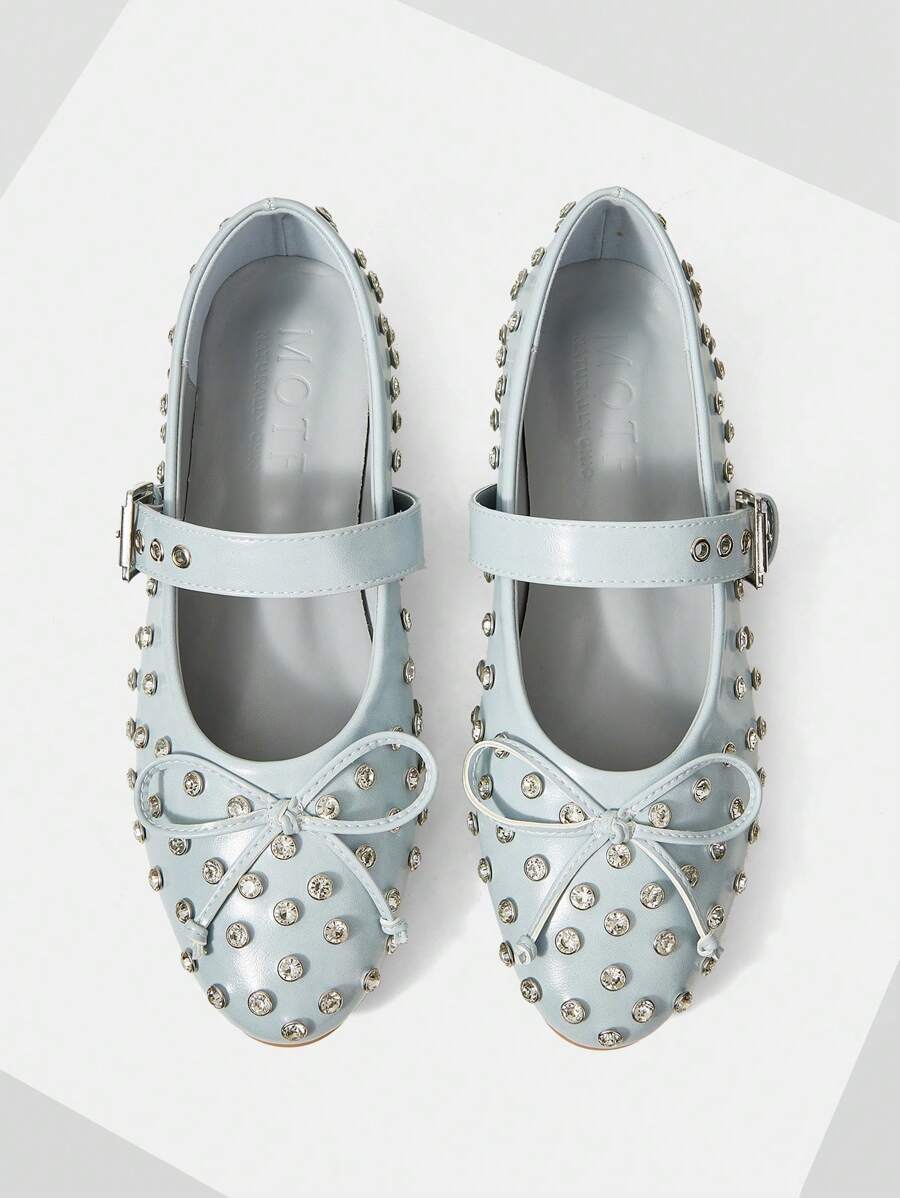 MOTF PREMIUM FASHIONABLE VINTAGE PUNK COMFORTABLE CASUAL STUDDED BOW DECOR MARY JANE ROUND TOE FLAT SHOES - Baby Blue - View 1