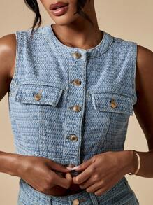 MISSGUIDED Textured Jacquard Button Front Crop Vest Utility Style Summer Festival Denim Top Sleeveless Button Through Modern Y2K Inspired Design - Baby Blue - View 6