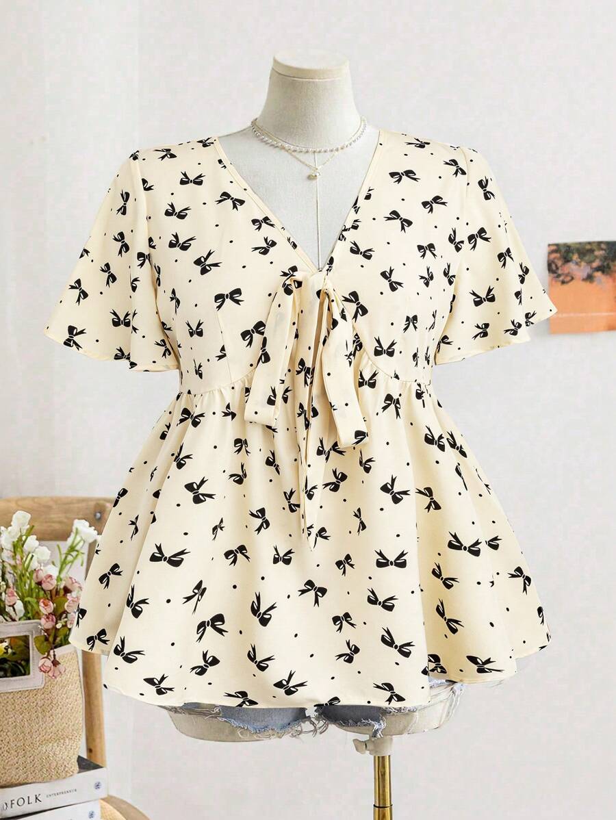 Calvaya 大码女式可爱蝴蝶装饰系带衬衫