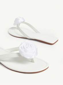CUCCOO CHICEST Women White Rose Floral Flat Thong Sandals,Casual Versatile Beach Holiday Slippers - White - View 11