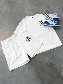 Manfinity EMRG Set di t-shirt casual a maniche corte con stampa di lettere a girocollo e pantaloncini con coulisse in vita per uomo, completo da uomo in due pezzi, set di pantaloncini in due pezzi per uomo