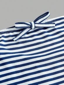 SHEIN Girlism Conjunto de Top Canelada Listrada Azul Marinho e Branca com Laço e Calça Pantalona Larga, Estilo Vintage Confortável e Casual, Adequado para Meninas Tween em Casa