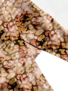 Shutterstock Ladies Brown, Leopard, Camouflage, Mottled Casual Crop Tops, Suitable For Summer, Vacation, EDC, Music Festival - Rust Brown - View 5