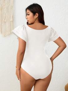 SHEIN Frenchy Bộ đồ liền thân tay ngắn tối giản trơn cỡ lớn cho nữ - trắng - Xem 3
