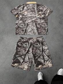 Manfinity LEGND Conjunto de camisa y pantalones cortos de camuflaje talla grande para hombre