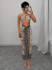 Swim Oasis 3pcs/Set: Random Graphic Print Bandeau Crop Top, High Waist High Cut Bottoms & Random Print Tie Waist Skirt Summer
