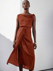 Aveloria Modichic 优雅度假春季垂坠领纹理面料不对称肩部收腰高开衩女式连衣裙 - 棕色 - 查看 5