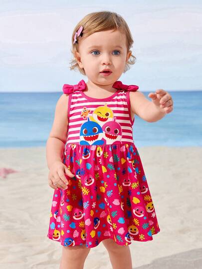 BABY SHARK X SHEIN Baby Girl Contrast Striped Cartoon Shark Print Bow Decor Cute Sweet Sleeveless Dress
