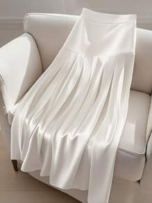 SHEIN Clasi 女士优雅简约纯色收腰 A 字褶裙，极简设计，闪亮光泽，春夏