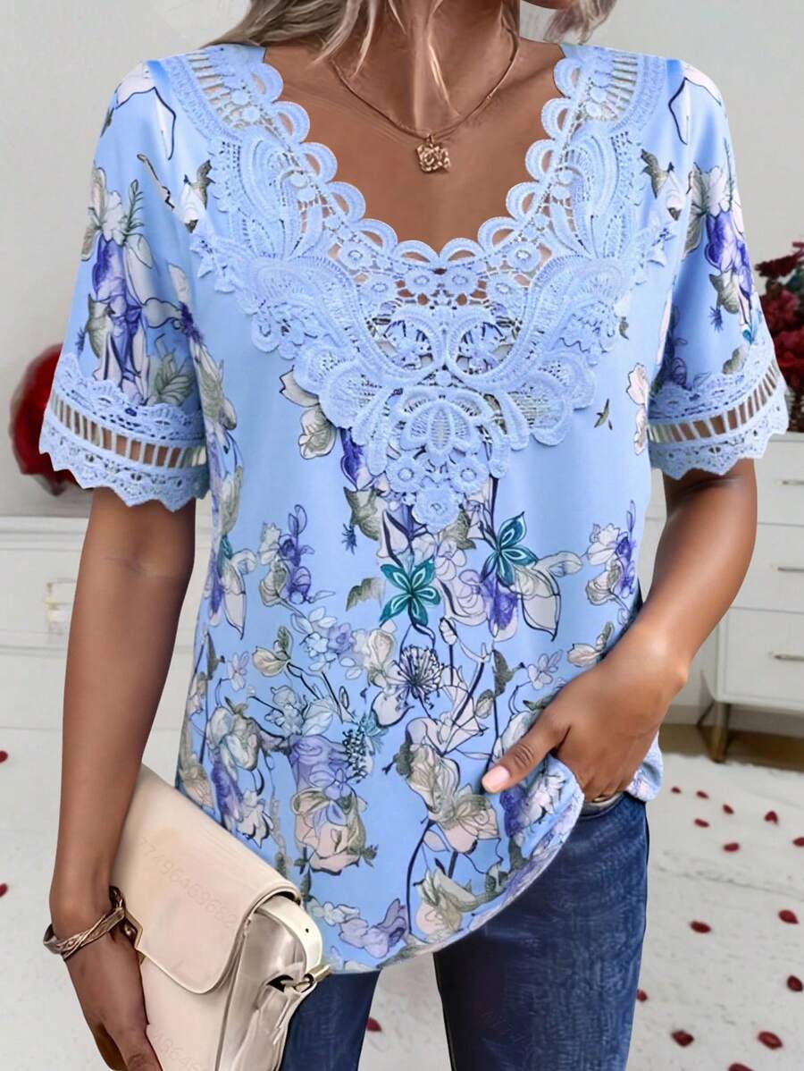 Women Lace Patchwork Floral Print Short Sleeve T-Shirt - Baby Blue - View 1
