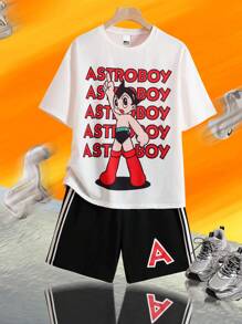 Astro Boy X SHEIN Conjunto de 2 piezas para niño preadolescente de camiseta de manga corta holgada con estampado de letras y dibujos animados, y pantalones cortos con cinta de color en bloque para el verano - Blanco y Negro - Ver 1