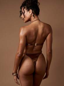 MISSGUIDED Top de bikini con cuello de halter y bandeaux con brillo metálico para playa, piscina, vacaciones, verano, natación, tomar el sol, actividades deportivas