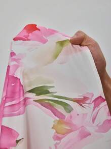 Viva Relle Große Größen Kleid mit tiefem V-Ausschnitt, rückenfreiem Design und Blumenmuster, sexy - Verschiedenfarbig - Übersicht 7