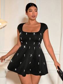 SHEIN Clasi 大码泡泡印花休闲迷你舞会礼服 - 黑色 - 查看 5