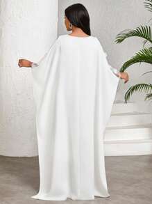 SHEIN Lady Weißes ultralanges Chiffon-Kleid mit 3D-Blumen, halbtransparent, geeignet für Geburtstag & Veranstaltungen / Bürokleidung / Kirchenkleidung / Hochzeitskleider / Urlaubskleider / weiße Kleider - Weiss - Übersicht 2