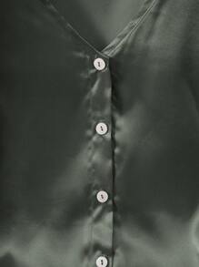 SHEIN Clasi 2件套女士优雅纯色V领纽扣前开襟衬衫和百褶裙 - 軍綠色 - 查看 8