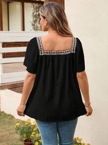 SHEIN LUNE Plus Size Women Square Neck Embroidery Tape Flowy Sleeve Retro Print Trim Blouse Top Cowgirl Summers For Women Graduation Spring Women Summer Clothes Graduation Easter Women Spring Summer Clothes Vacation Bohemia Easter Women Square Neck Tops Boho Tops For Women Boho Tops Peasant Tops Peasant Blouse
