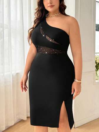 SHEIN Privé Plusstorlek Elegant Notchkrage Semesterchic Afternoon Tea Något Sexig Dejt Musikfestival Fest INS-stil Damklänning i Svart Mesh med Splice Shoulder och Bodycon Midiklänning, Lämplig för Alla hjärtans dag, Konsert, Fest, Lyxbankett, Bal, Bröllopssäsong, Sexig, Elegant, Pendling, Tillbaka till skolan, Semester, Strand, Sjöjungfrustil, Kontorsdam, Födelsedagsfest