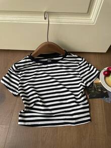 SHEIN EZwear Maglietta a righe - Bianco e nero - Visualizzare 1