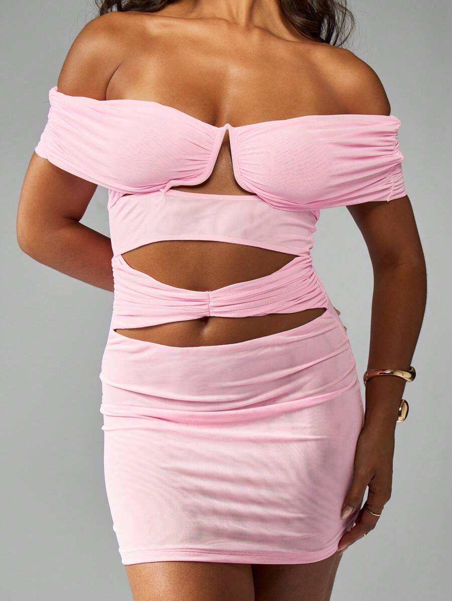 MISSGUIDED Off Shoulder Bodycon Cut Out Mini Dress Ruched Mesh Club Party Night Out Special Occasion Form Fitting Dress Fashion Statement Piece - Pink - View 1