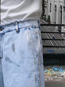 Manfinity Roughcore Pantalones cortos vaqueros sueltos y desgastados para hombres con bolsillos, de estilo casual versátil - Lavado ligero - Ver 5