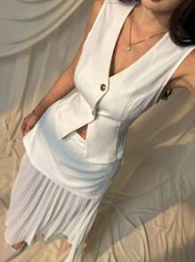 SHEIN EZwear 优雅女士白色两件套梭织面料无袖 V 领褶饰上衣和褶皱中长裙套装常规长度 - 米色 - 查看 3