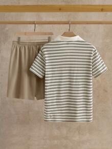 Manfinity BRENVOR 2 pièces Ensemble homme décontracté, chemise polo à manches courtes rayée et short de couleur unie, costume polo