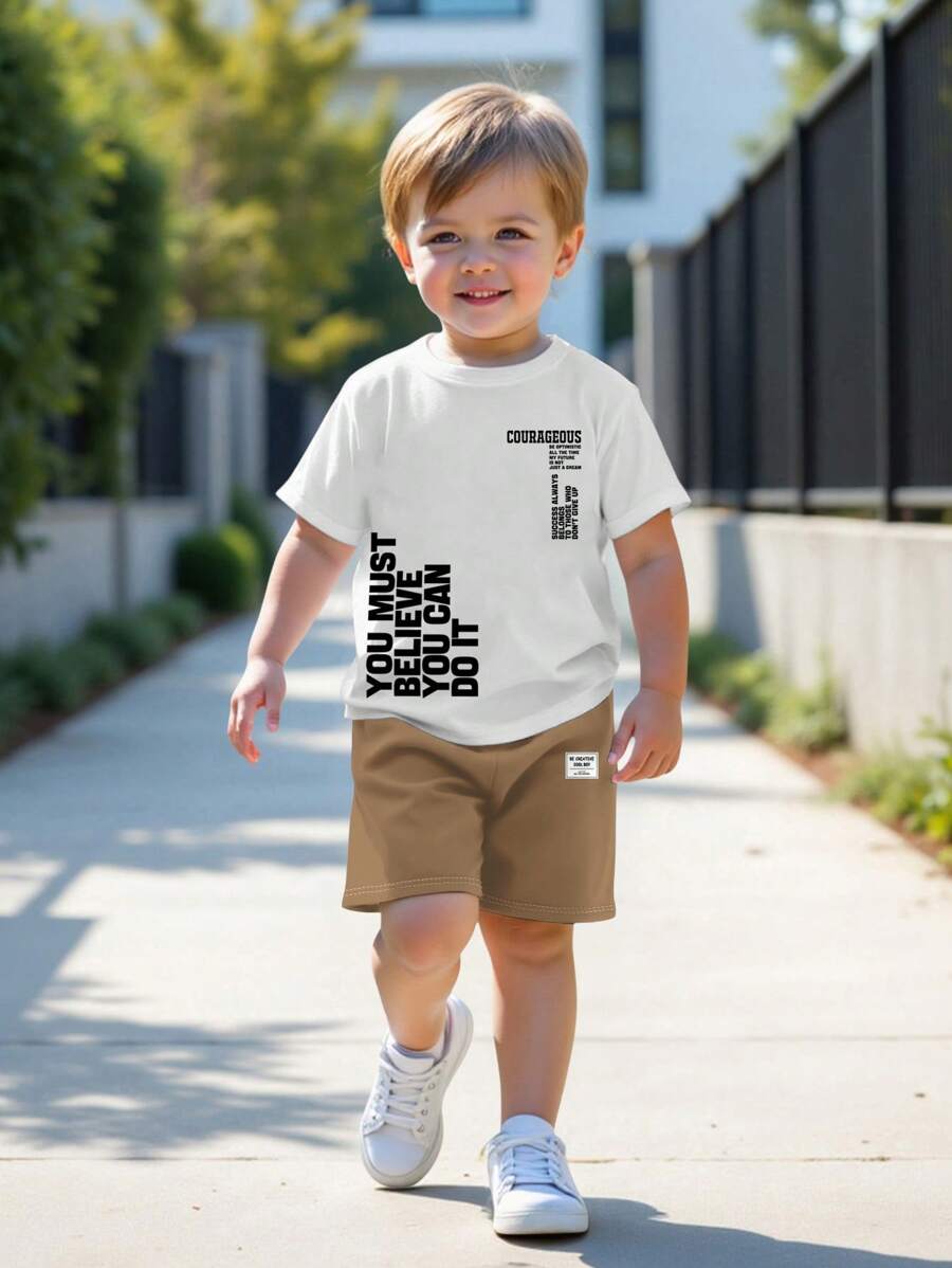 SHEIN 2 pièces/Ensemble T-shirt à manches courtes imprimé de lettres simple et décontracté avec short pour garçons, tenue d'été