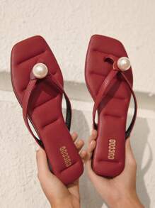 HighSole Ankhura 女士红色和白色珍珠装饰方头平底凉鞋 - 紅色 - 查看 2