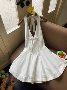 SHEIN EZwear Rochie albă, fără mâneci, fără spate, cu decolteu cu șalț, pentru femei - alb - Vizualizare 4