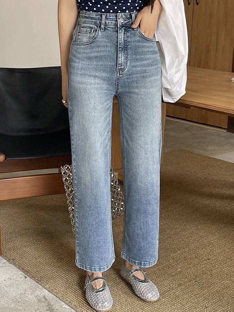 Women's Regular Straight-Leg Cropped Casual Jeans