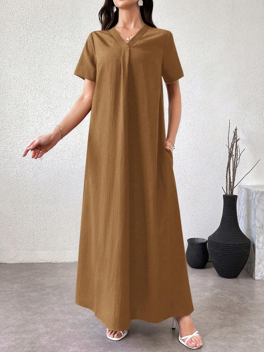 Al Najma 女式宽松 V 领短袖口袋阿拉伯风格连衣裙，纯色