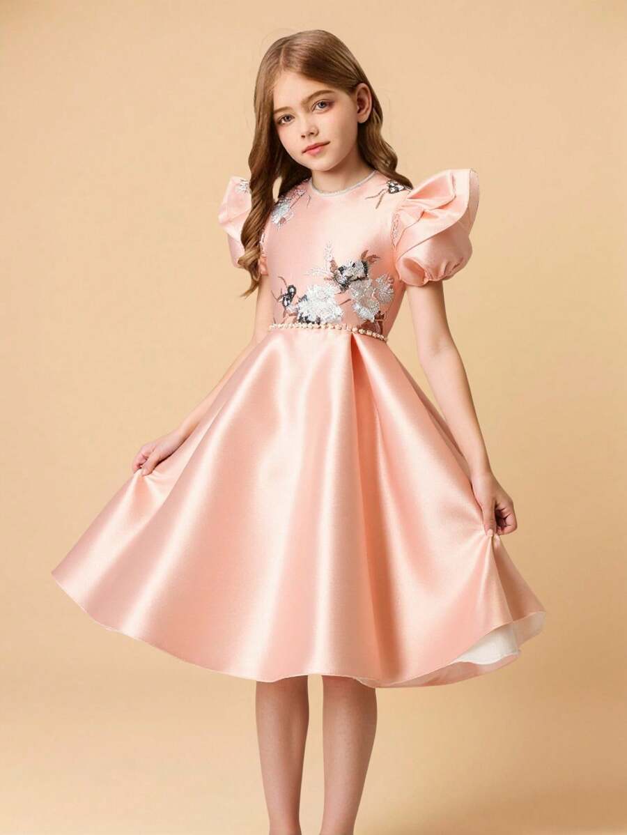 Robe courte de demoiselle d'honneur à ligne A, texture à volants et manches bouffantes, de qualité supérieure, pour mariage, bal de promo, anniversaire - Rose bonbon - Voir 1