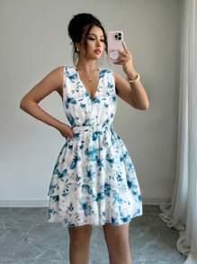 Chiquease Vestido corto sin mangas de mujer con estampado floral elegante, cintura con lazo cruzado y volantes en el bajo - Azul - Ver 5