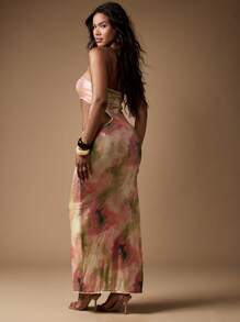 MISSGUIDED Vestido de fiesta largo con abertura, escote bandeau, tintes circulares y lentejuelas para eventos formales, fiestas, bodas y festivales de verano - Multicolor - Ver 2