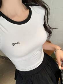 DAZY Bowknot Print Color Block Slim Fit Women's T-Shirt - White - View 4