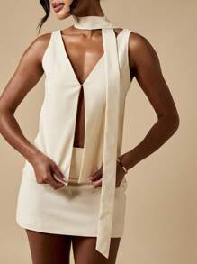 MISSGUIDED Ensemble jupe et gilet contemporain, cravate assortie. Tenue de soirée, de mariage ou de travail, mode minimaliste