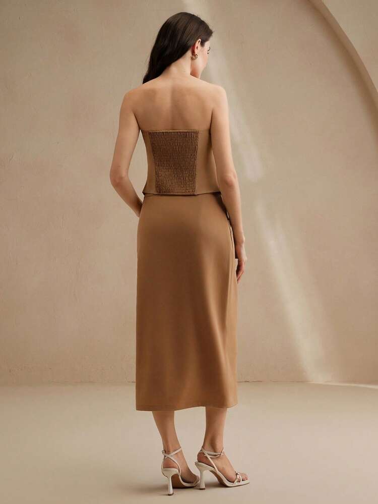 2pcs Set: Modern Brown Bandeau Top + Metal Buckle Skirt For Women