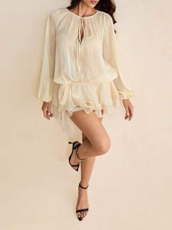 SHEIN Tall 女士杏色度假装闪亮灯笼袖宽松系带褶饰多层荷叶边下摆迷你浪漫雪纺连衣裙女士生日装，适合日常穿着