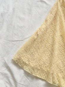 Soleia 女士花卉蕾丝荷叶边时尚细肩带黄色迷你连衣裙，俱乐部服装女士性感 - 黃色 - 查看 3