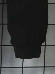 SHEIN Genkimix Kids 2 件套小男孩夏季服装，圆领拼色短袖 T 恤和裤子，休闲运动风格，适合日常穿着、运动、度假、节日 - 黑色 - 查看 3