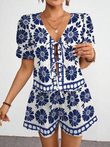 SHEIN VCAY Casual Holiday Blue & White Floral V-Neck Short Sleeve Shorts 2 Pieces Set, Summer Beach Vacation Outfit